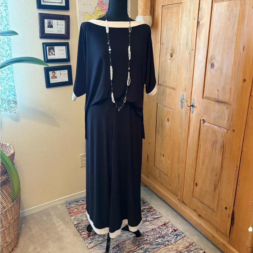 Joseph Ribkoff Black and Cream Garment